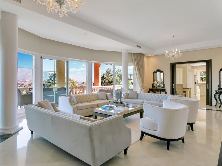 Villa for Sale in La Cala De Mijas, Malaga 8