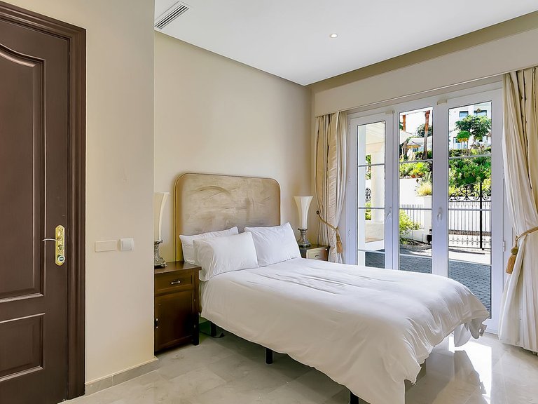Villa for Sale in La Cala De Mijas, Malaga 30