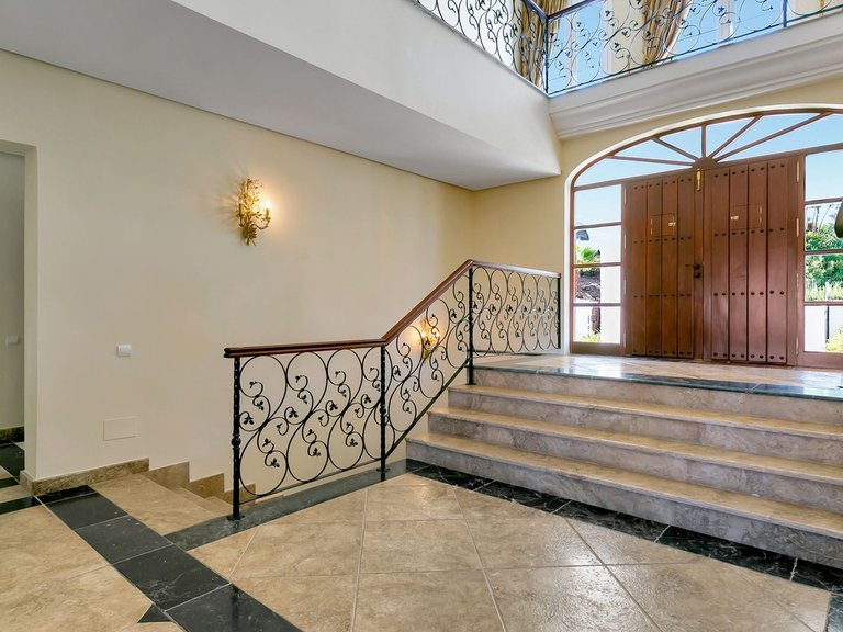 Villa for Sale in La Cala De Mijas, Malaga 32