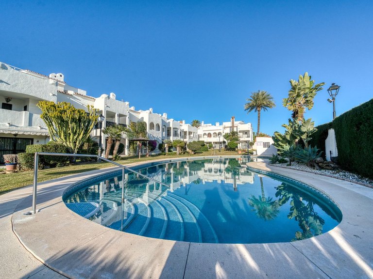 Town House for Sale in Cancelada, Malaga 26