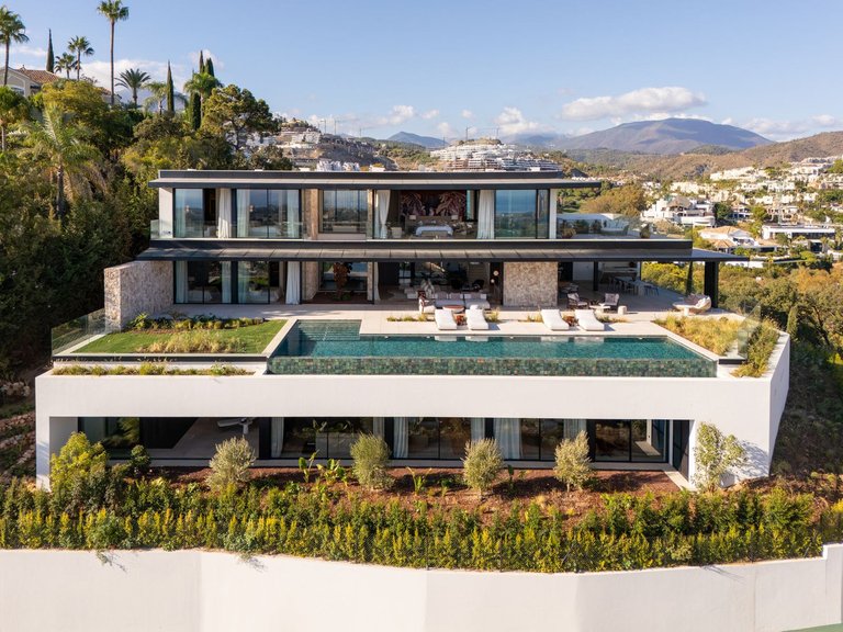 Villa for Sale in La Heredia, Malaga 10