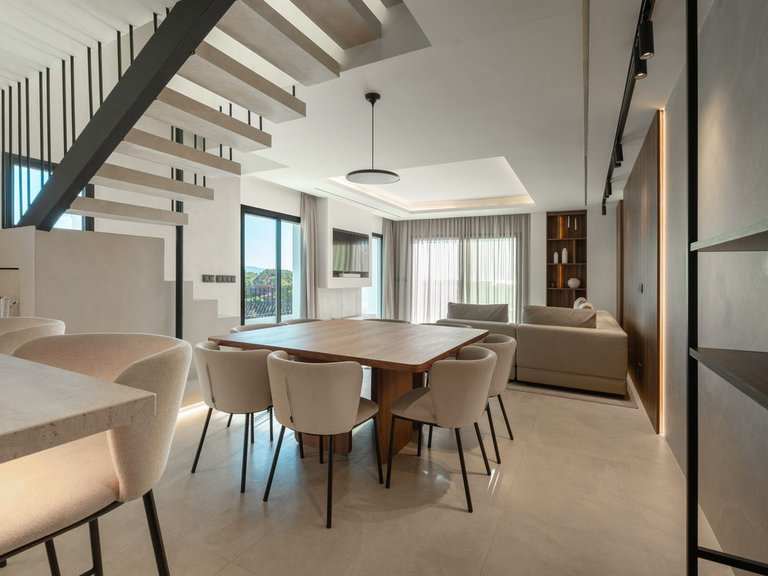 Penthouse for Sale in Puerto Banus, Malaga 6