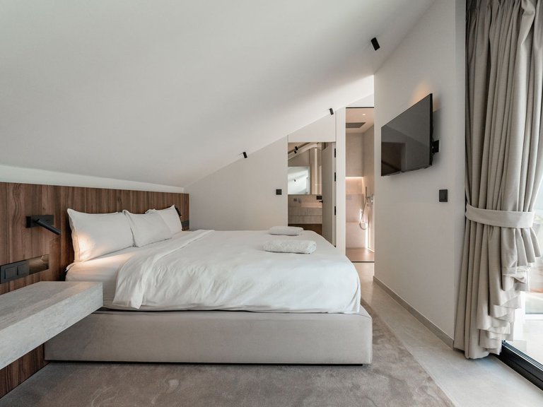 Penthouse for Sale in Puerto Banus, Malaga 19