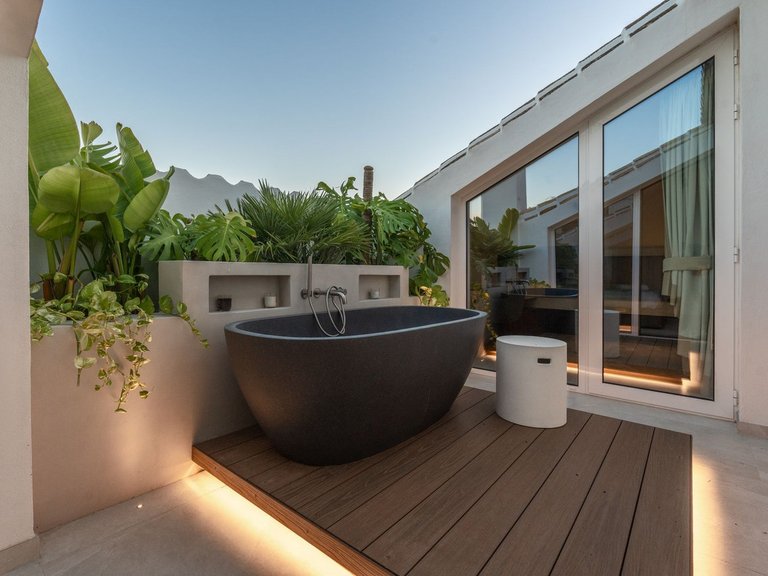 Penthouse for Sale in Puerto Banus, Malaga 30