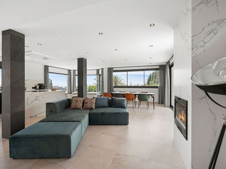 Villa for Sale in Marbella, Malaga 4