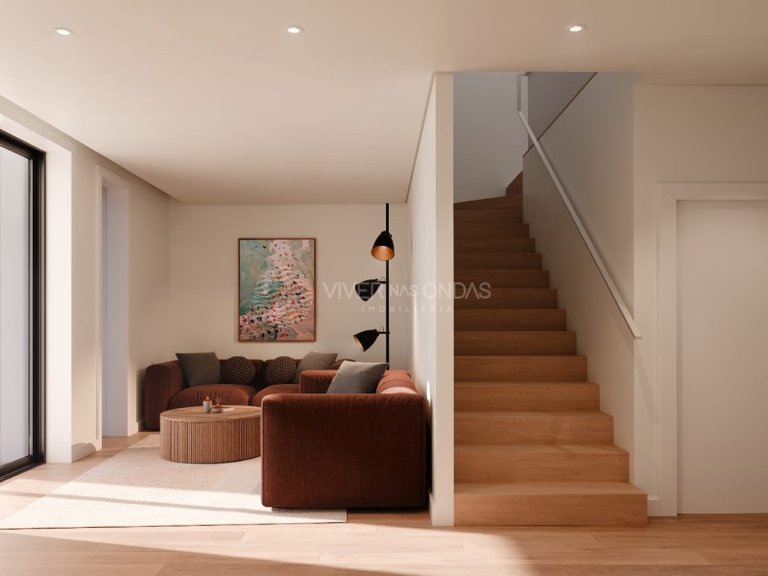 Villa for Sale in Porto, Porto 2