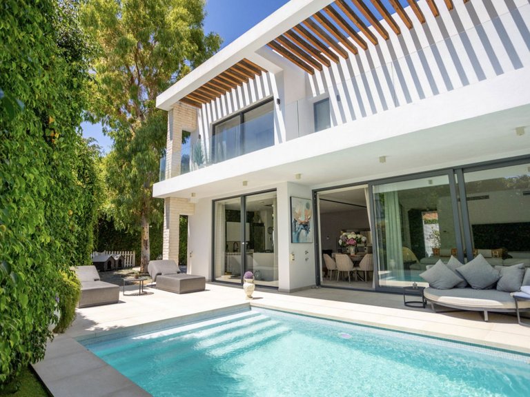 Villa for Sale in Benahavis, Malaga 2