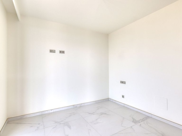 Apartment for Sale in Fuengirola, Malaga 6