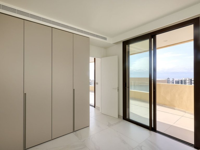 Apartment for Sale in Fuengirola, Malaga 9