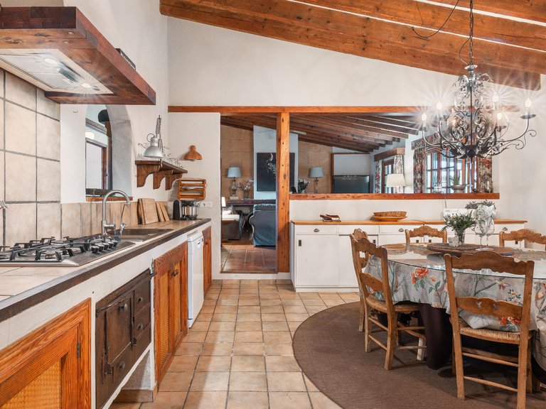Country House for Sale in Costitx, Balearic Islands 6