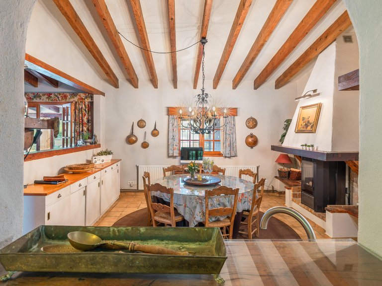 Country House for Sale in Costitx, Balearic Islands 7