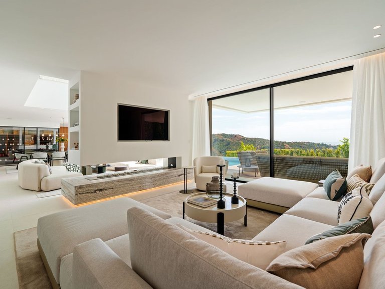 Villa for Sale in Benahavis, Malaga 6