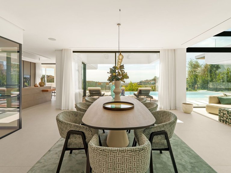 Villa for Sale in Benahavis, Malaga 23