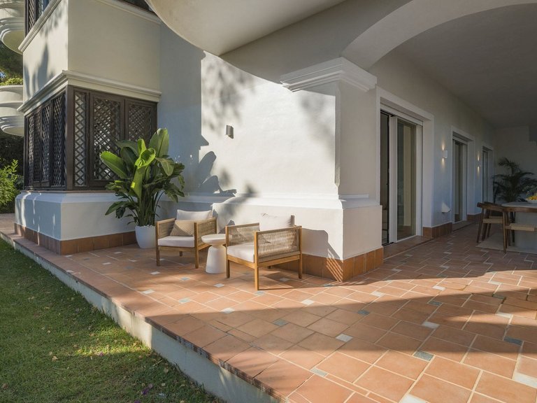 Apartment for Sale in Marbella Golden Mile, Malaga 6
