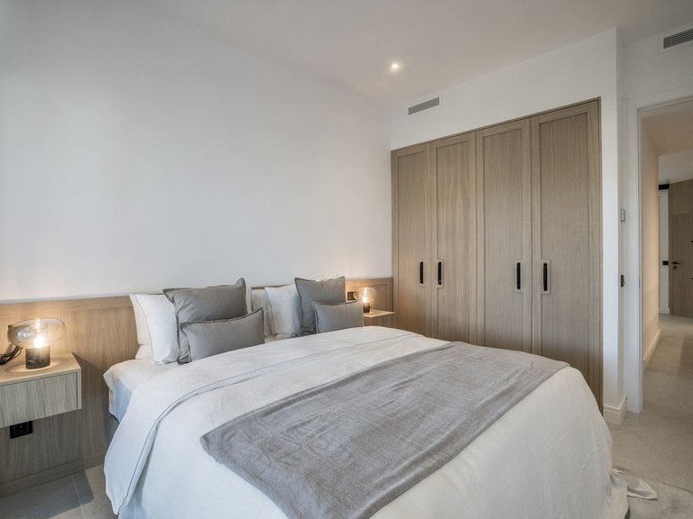 Apartment for Sale in Marbella Golden Mile, Malaga 16