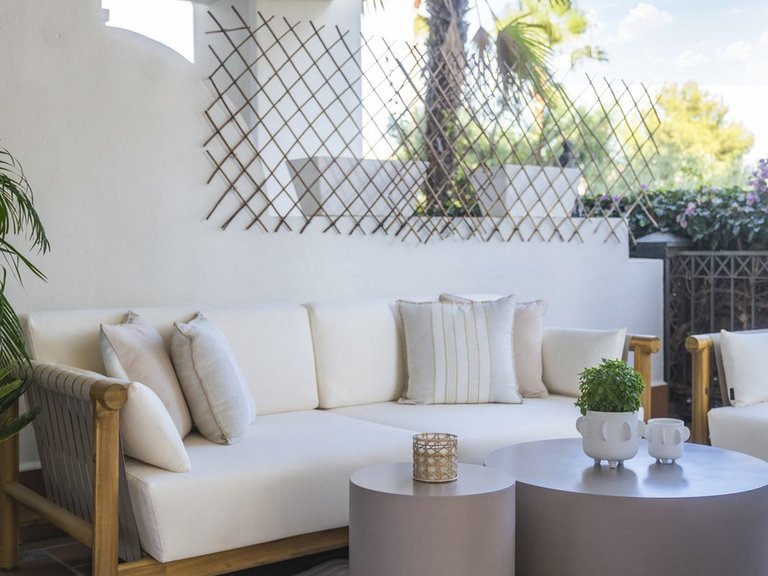Apartment for Sale in Marbella Golden Mile, Malaga 46