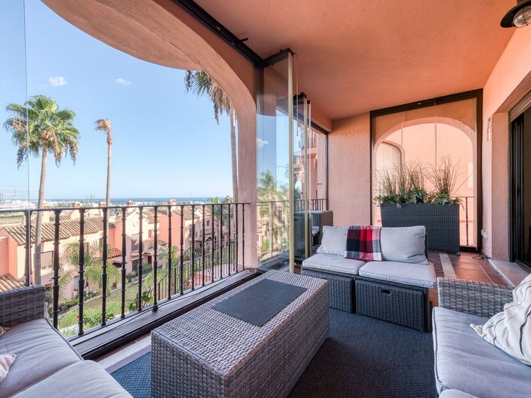 Town House for Sale in Estepona, Malaga 5