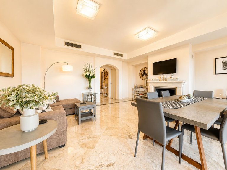 Town House for Sale in Estepona, Malaga 15