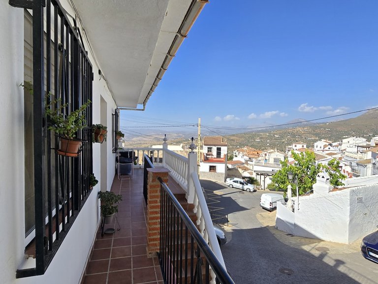 Town House for Sale in Alcaucin, Malaga 20