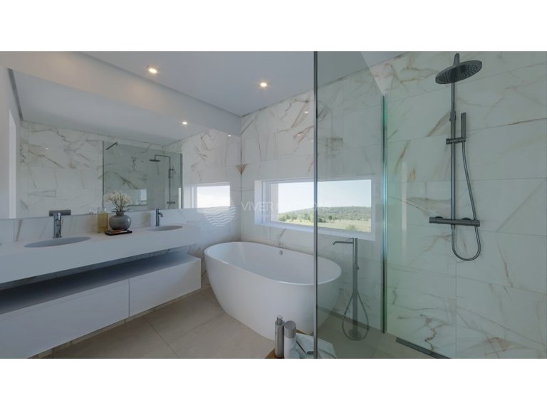 Villa for Sale in Silves, Algarve 6