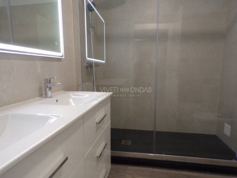 Apartment for Sale in Sesimbra, Setubal 13