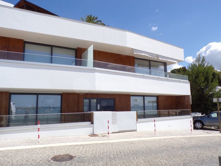 Apartment for Sale in Sesimbra, Setubal 2
