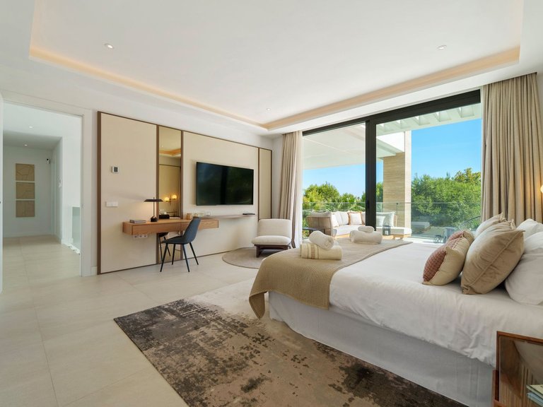 Villa for Sale in Marbella, Malaga 19