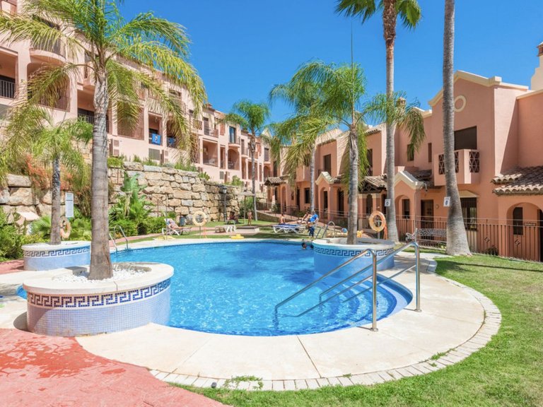 Town House for Sale in Estepona, Malaga 19