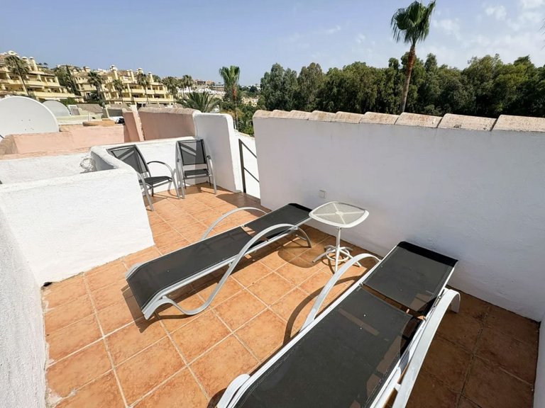 Town House for Sale in Casares, Malaga 5