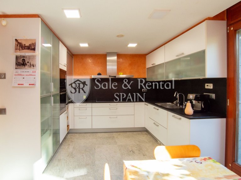 Villa for Sale in Blanes, Gerona 11