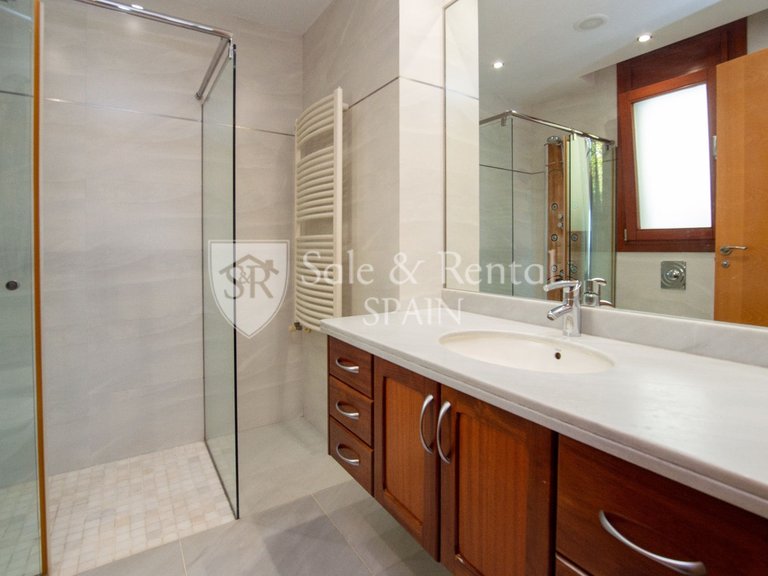 Villa for Sale in Blanes, Gerona 23