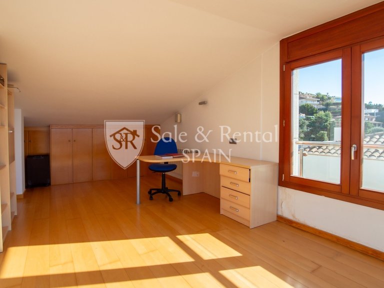 Villa for Sale in Blanes, Gerona 44
