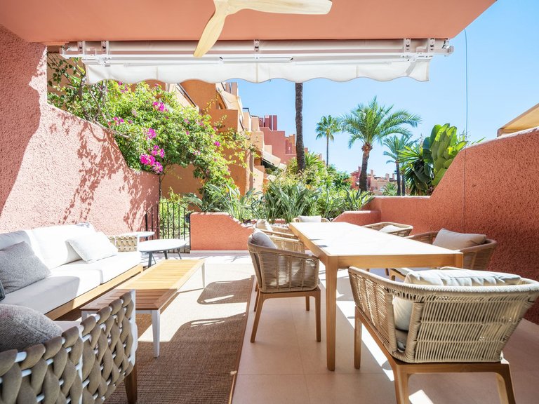 Town House for Sale in Nueva Andalucia, Malaga 7