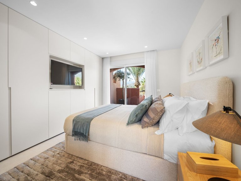 Town House for Sale in Nueva Andalucia, Malaga 39