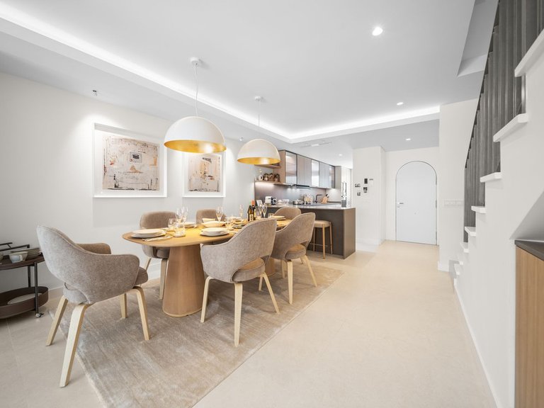 Town House for Sale in Nueva Andalucia, Malaga 18