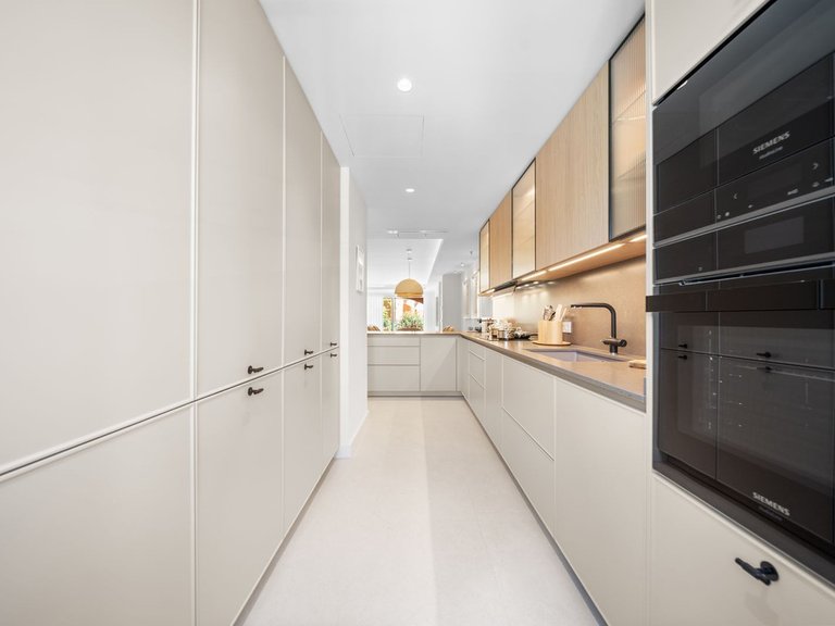 Town House for Sale in Nueva Andalucia, Malaga 19