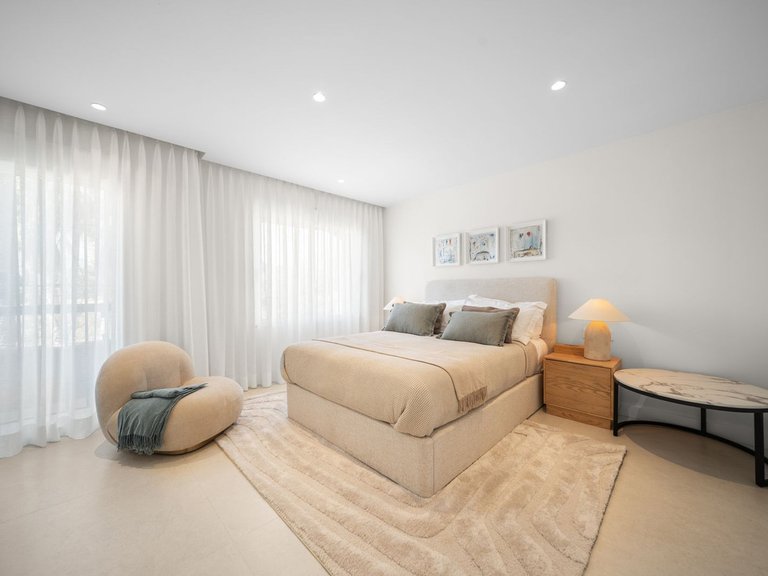 Town House for Sale in Nueva Andalucia, Malaga 31