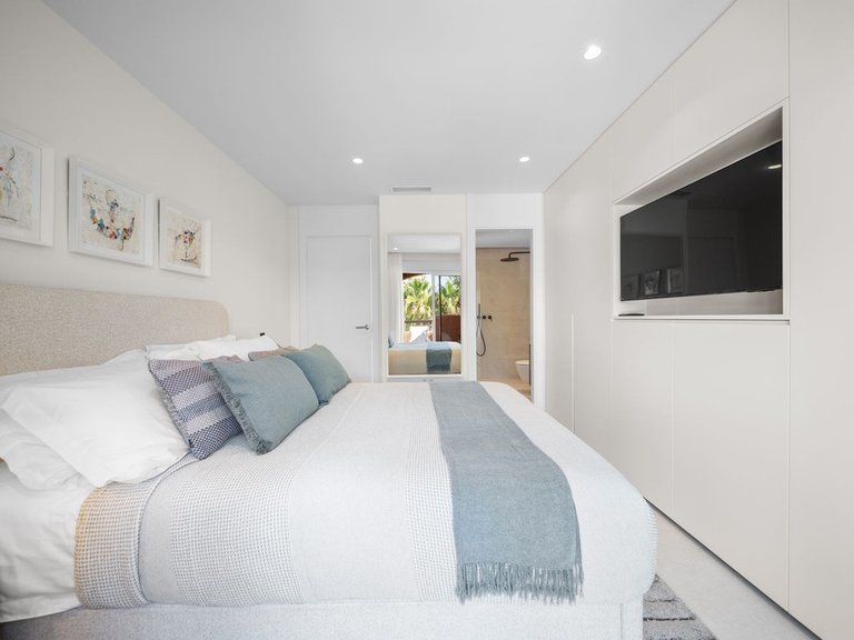 Town House for Sale in Nueva Andalucia, Malaga 44