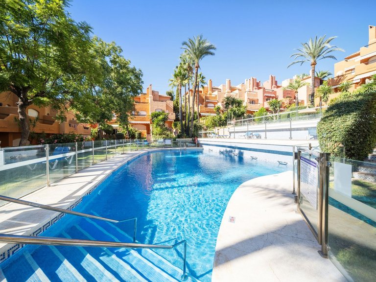 Town House for Sale in Nueva Andalucia, Malaga 49