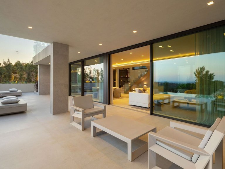 Villa for Sale in Benahavis, Malaga 5