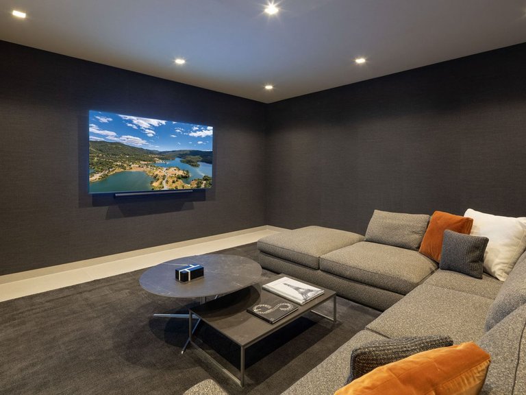 Villa for Sale in Benahavis, Malaga 28