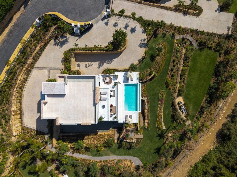Villa for Sale in Marbella, Malaga 33