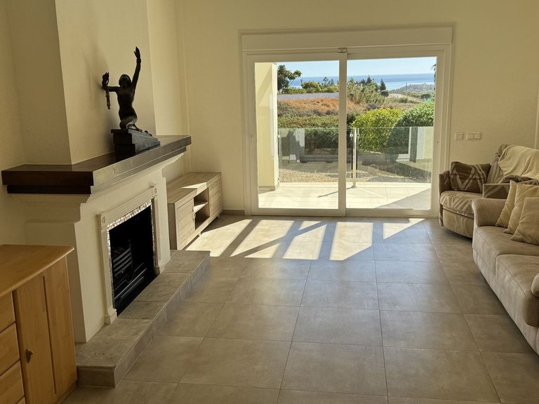 Villa for Sale in Estepona, Malaga 13