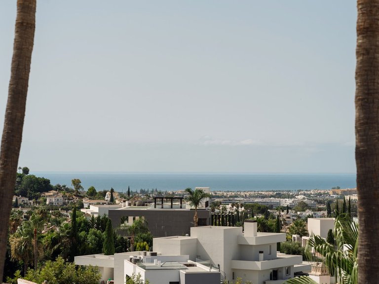 Penthouse for Sale in Marbella, Malaga 3