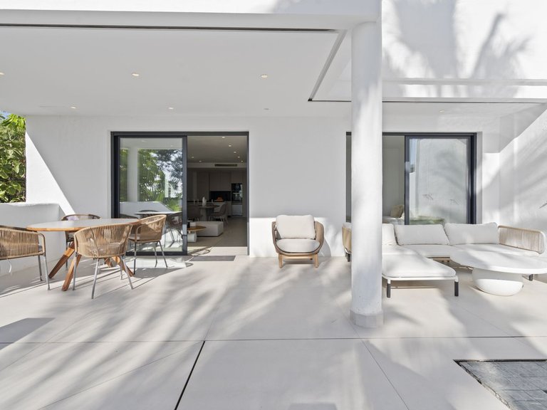 Town House for Sale in Estepona, Malaga 4