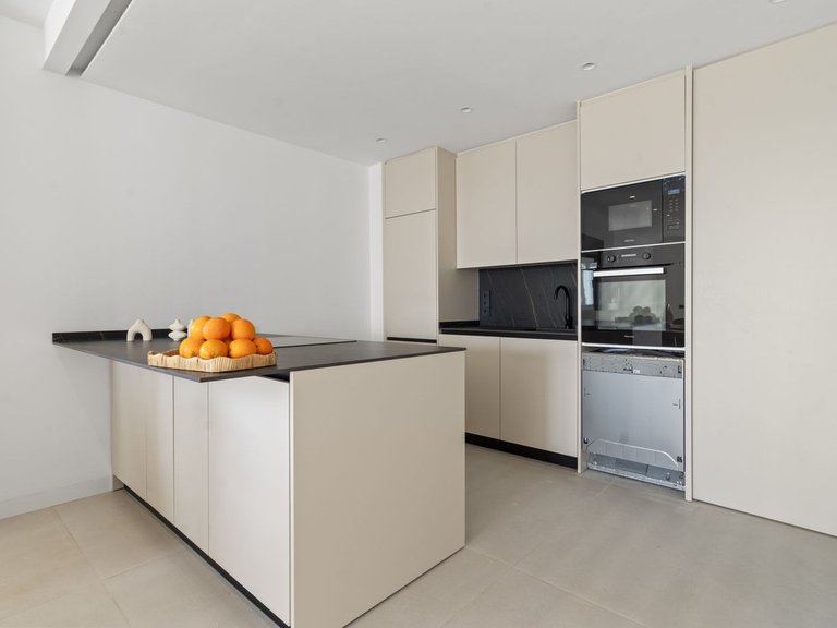 Town House for Sale in Estepona, Malaga 16