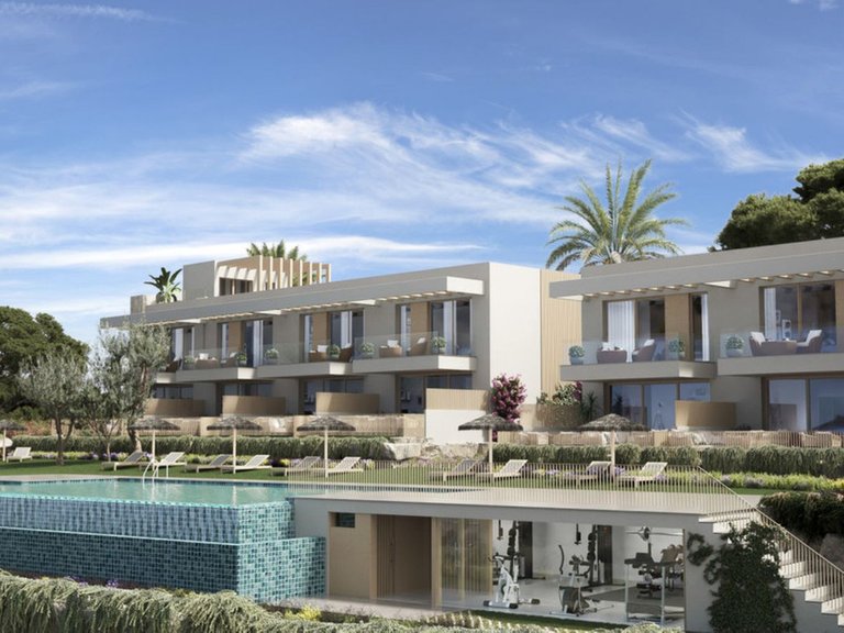 Town House for Sale in La Duquesa, Malaga 3
