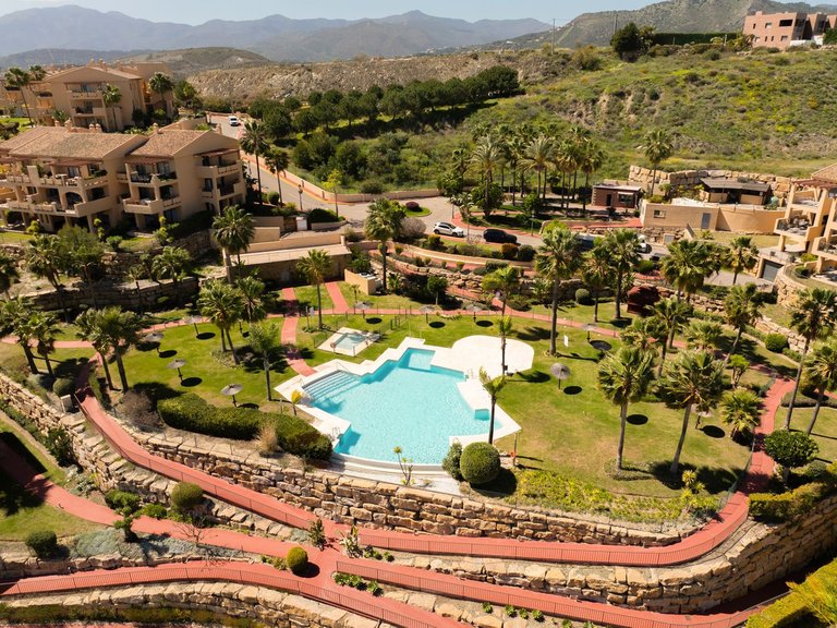 Apartment for Sale in Benahavis, Malaga 43