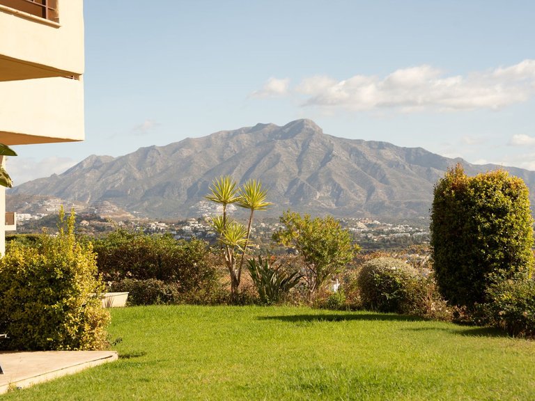 Apartment for Sale in Benahavis, Malaga 1
