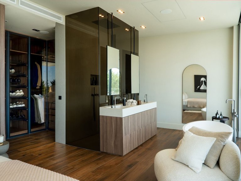 Villa for Sale in Benahavis, Malaga 45